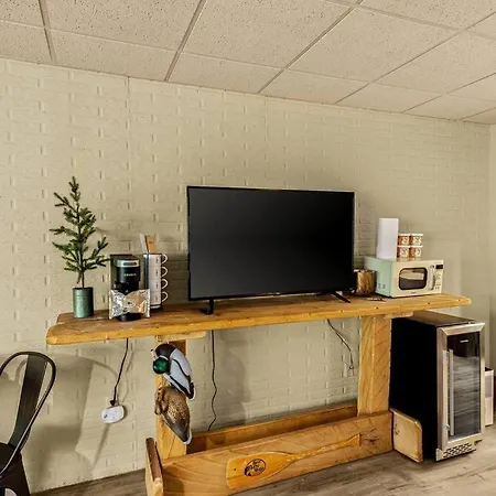 Stonegate Lodge King Bed Wifi 50 Roku Tv Salt Water Pool Room #104 Eureka Springs Exterior foto